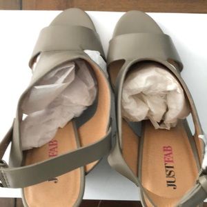 Bought this one, don’t have change to wear